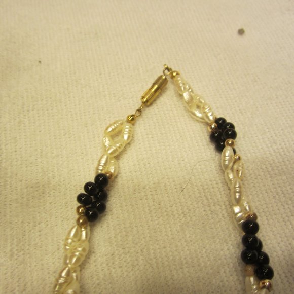 RARE VTG FRESH WATER PEARLS & BEADED NECKLACE, STUNNING COLORS - Picture 7 of 7